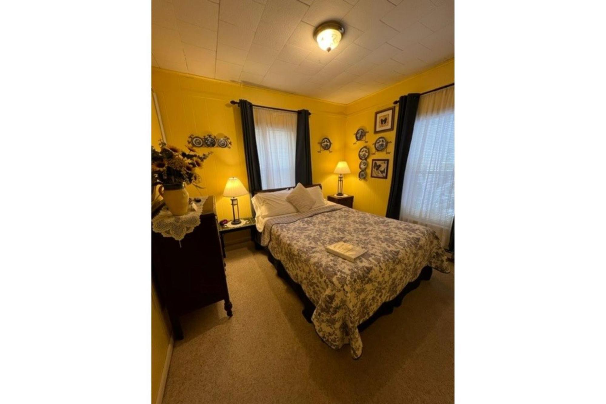 The Bavarian Manor Hotel Purling Room photo